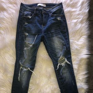 Buckle exclusive kancan jeans